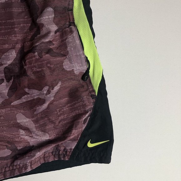 Nike Men’s Red Camo Swim Trunk/Volleyball Shorts Pockets B93 Small - Picture 5 of 5